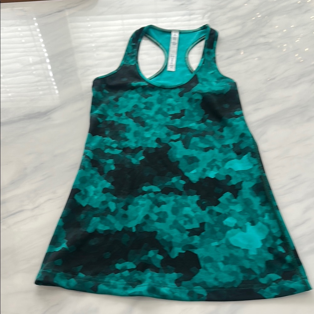 LululemonTank Top
